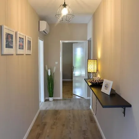 Apartment Maja