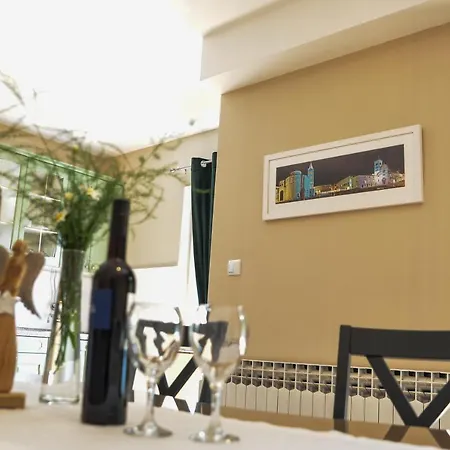 Maja Apartment *