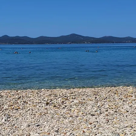 Maja Apartamento *